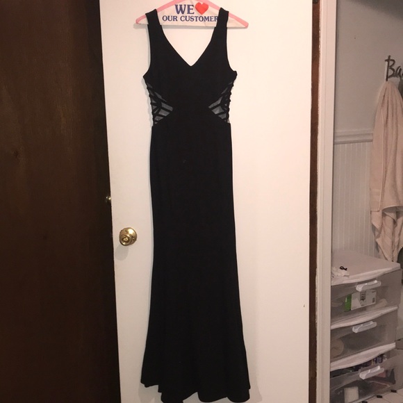 black formal dress windsor